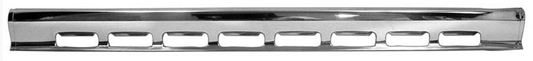 1979-1980 GRILLE MOLDING LOWER CHEVROLET TRUCK